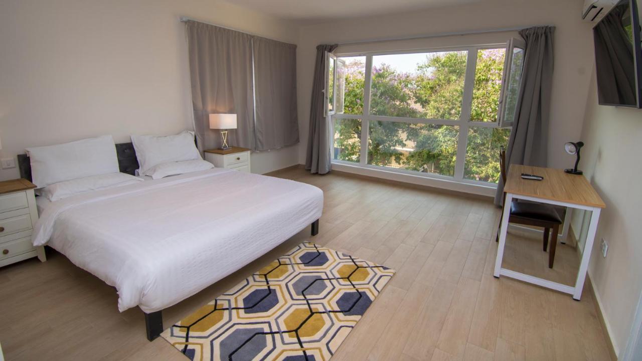 New Brookfields Hotel Freetown Exteriör bild
