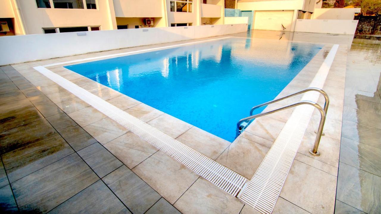 New Brookfields Hotel Freetown Exteriör bild